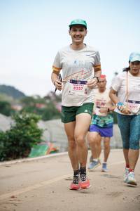 BIB: 8257, 8097
                            <button type="button" onclick="openModal(18895399)" class="btn btn-primary btn-sm float-right btn-popup" data-toggle="modal" data-target=".modal-high-quality">
                        <i class="fas fa-shopping-cart"></i> Add to Cart
                    </button>
                                            <button type="button" onclick="isThisMe(18895399, true)" class="btn btn-success btn-sm float-right btn-popup btn-isme hidden" data-toggle="tooltip" data-placement="bottom" title="นี่คือรูปของคุณใช่ไหม คลิกที่นี่เพื่อเอาเข้าอัลบั้ม">
                        <i class="fas fa-plus"></i> Add to album
                    </button>
                    <button type="button" onclick="isThisMe(18895399, false)" class="btn btn-warning btn-sm float-right btn-popup btn-isnotme hidden">
                        <i class="fas fa-ban"></i> Remove from album
                    </button>